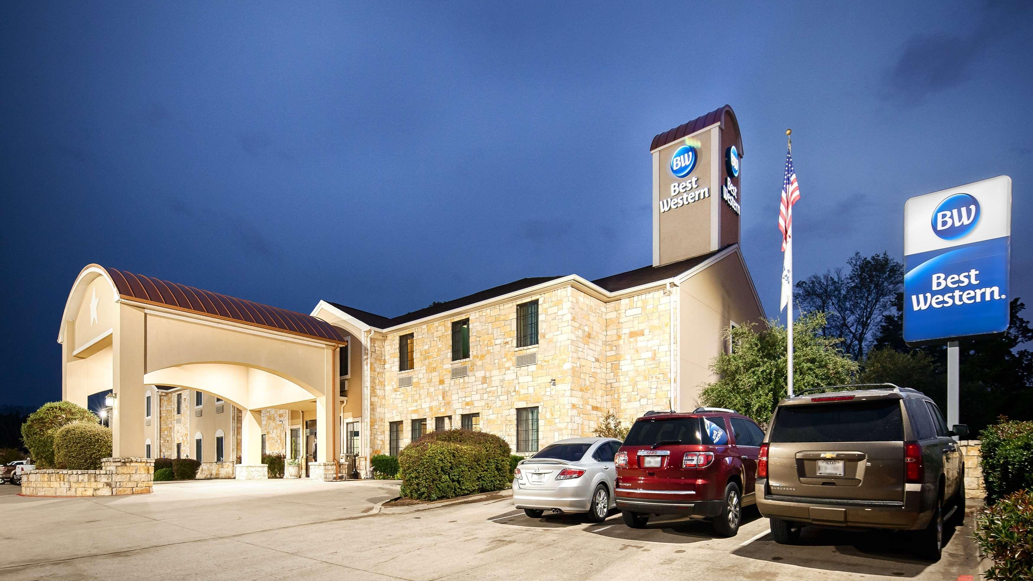 Best Western Mineola Inn Exterior photo
